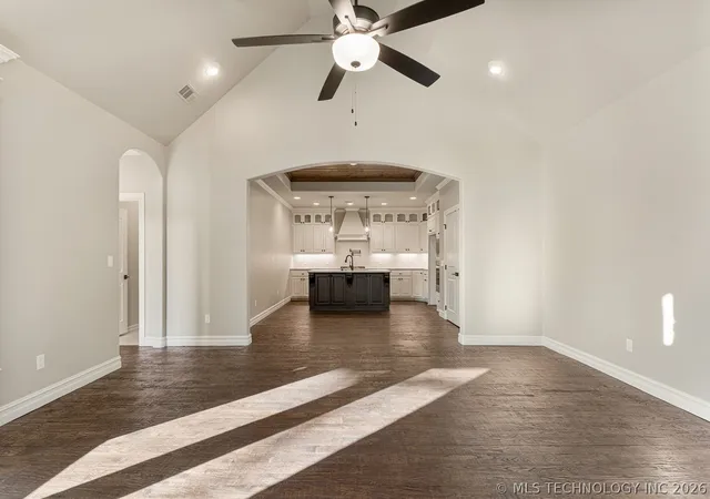 4th image of 9214 E 62Nd Ct S, Tulsa, OK 74133 | MLS# 2622171