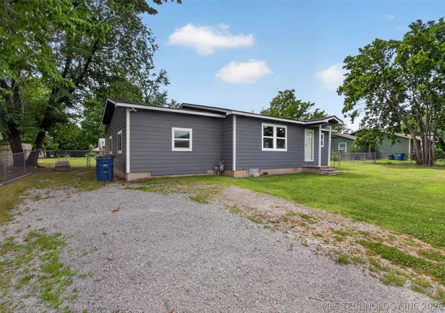 2nd image of 703 N Saltwell St, Salina, OK 74365 | MLS# 2622001