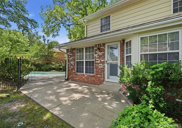 Photo 3 of Sale Pending at 3776 E 82nd Court, Tulsa, OK 74137 | MLS# 2621970 | Listing updated on 2026-08-28