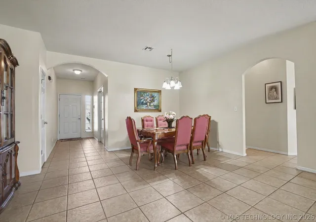 5th image of 3923 S 216Th Eastavenue, Broken Arrow, OK 74014 | MLS# 2622192
