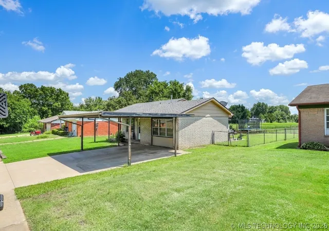 Homes for sale in Sapulpa, OK | 100 W Linda St, Sapulpa, OK 74066 | MLS# 2622221