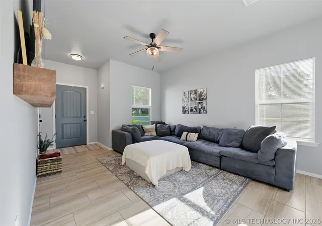 Photo 4 of Single family home for sale at 900 East 6th, Ada, OK 74820 | MLS# 2622290 | Listing updated on 2026-08-20