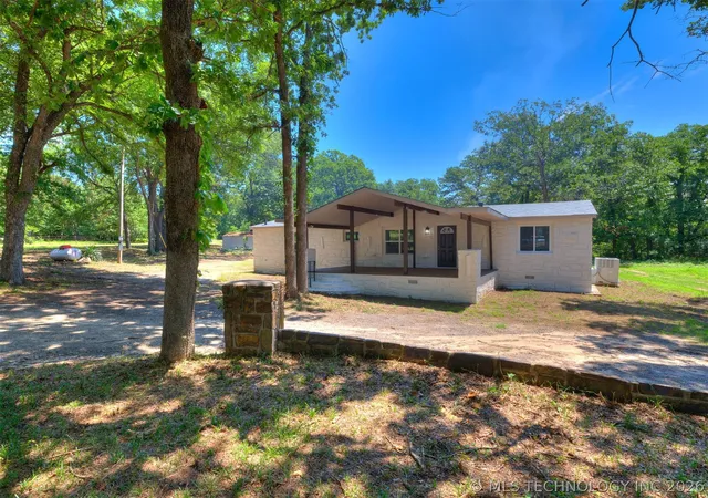 Photo 2 of Sale Pending at 421065 E 1174 Road, Eufaula, OK 74432 | MLS# 2622252 | Listing updated on 2026-09-19