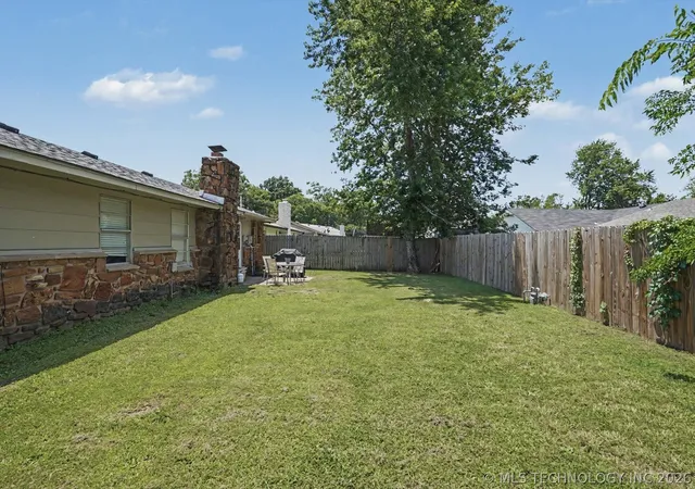 Homes for sale in Broken Arrow, OK | 11827 E 62nd Pl, Broken Arrow, OK 74012 | MLS# 2622312