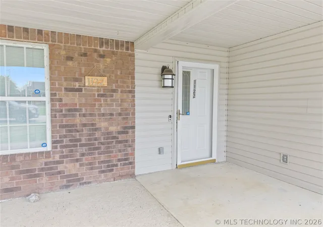 Photo 4 of Sale Pending at 1122 Green St, Sallisaw, OK 74955 | MLS# 2622333 | Listing updated on 2026-08-20