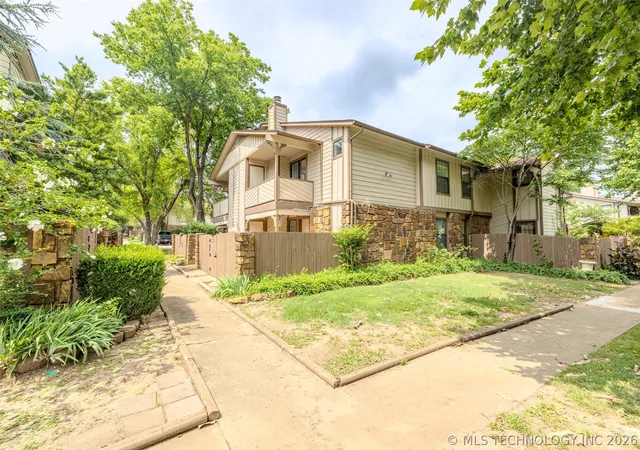 Homes for sale in Tulsa, OK | 6504 S Memorial Dr #12E, Tulsa, OK 74133 | MLS# 2622329