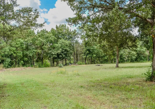 Homes for sale in Fort Towson, OK | 37 Ridge Point Rd, Fort Towson, OK 74735 | MLS# 2621500