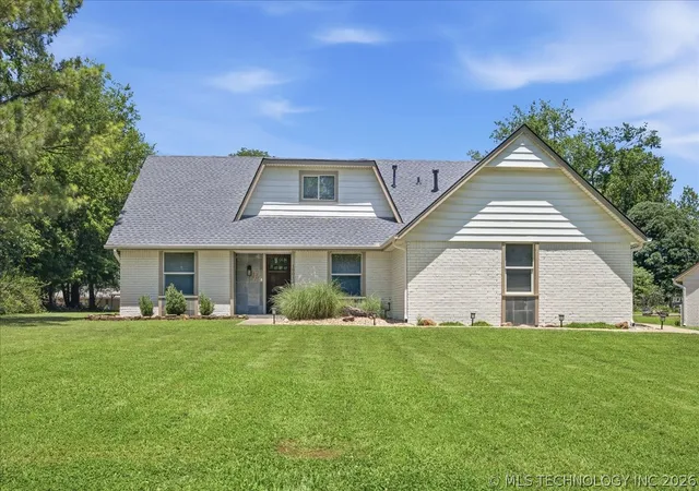 Photo 1 of Sale Pending at 18013 E 93rd Street, Owasso, OK 74055 | MLS# 2622175 | Listing updated on 2026-08-20