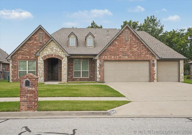 Photo 1 of Single family home for sale at 7818 N 144th Avenue E, Owasso, OK 74055 | MLS# 2622406 | Listing updated on 2026-08-20