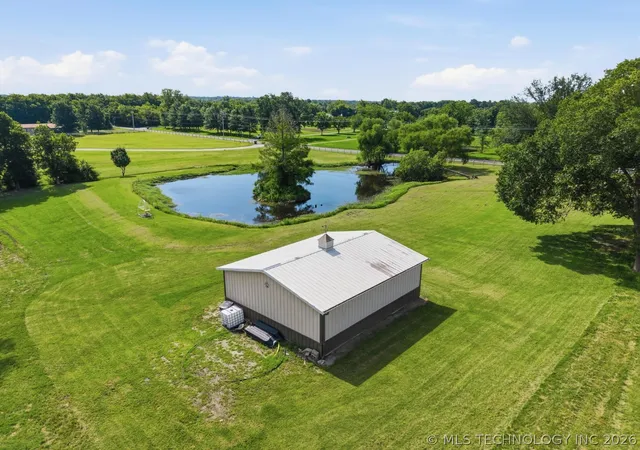 Homes for sale in Catoosa, OK | 9097 E 580 Rd, Catoosa, OK 74015 | MLS# 2622347