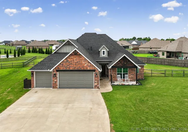 Homes for sale in Collinsville, OK | 14320 N 57th Eastavenue, Collinsville, OK 74021 | MLS# 2622434
