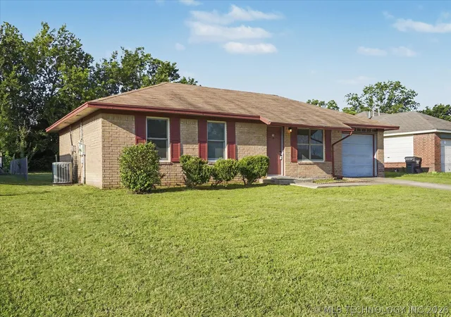 Homes for sale in Catoosa, OK | 528 W Denny St, Catoosa, OK 74015 | MLS# 2622429