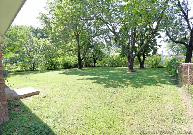 Homes for sale in Wagoner, OK | 1004 Ne 9Th St, Wagoner, OK 74467 | MLS# 2622372