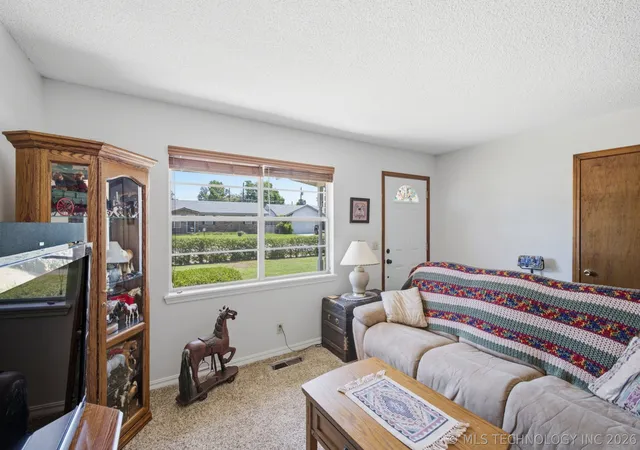 Homes for sale in Sand Springs, OK | 4822 Grenada Ave, Sand Springs, OK 74063 | MLS# 2622450