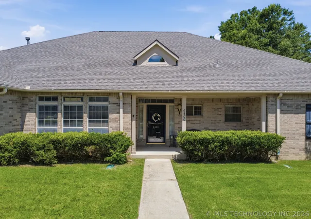 Photo 4 of Sale Pending at 6400 E El Paso Pl, Broken Arrow, OK 74014 | MLS# 2622234 | Listing updated on 2026-08-24