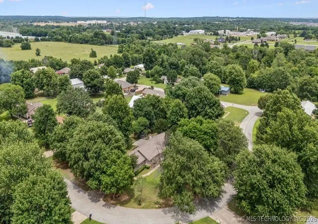 Homes for sale in Broken Arrow, OK | 25001 E 110th St S, Broken Arrow, OK 74014 | MLS# 2622307
