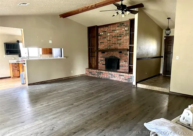 Homes for sale in Mc Alester, OK | 1931 Green Meadows Dr, Mc Alester, OK 74501 | MLS# 2622484