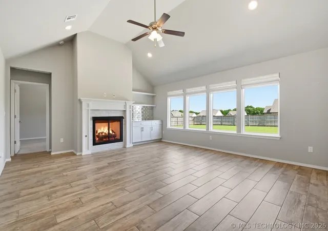 Photo 5 of Sale Pending at 3574 E 155th Street S, Bixby, OK 74008 | MLS# 2619792 | Listing updated on 2026-08-20