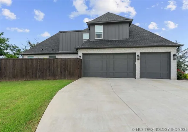 Photo 4 of Single family home for sale at 13655 S 26th Street, Bixby, OK 74008 | MLS# 2622427 | Listing updated on 2026-07-23