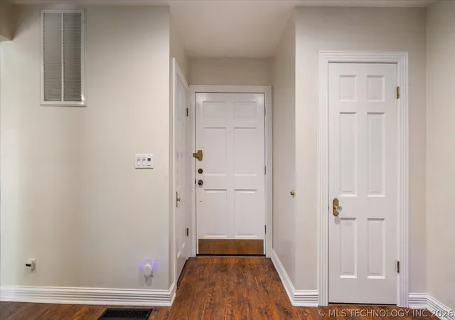 Photo 3 of Single family home for sale at 1619 S Carson Ave, Tulsa, OK 74119 | MLS# 2622477 | Listing updated on 2026-08-20