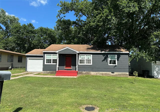 Homes for sale in Bartlesville, OK | 1584 S Penn Ave, Bartlesville, OK 74003 | MLS# 2622579