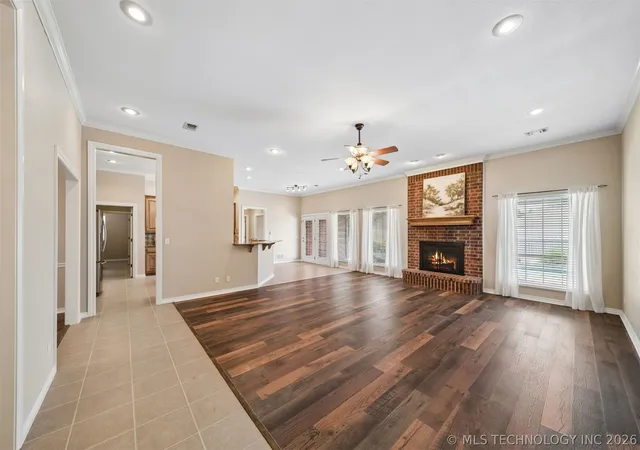 Homes for sale in Bartlesville, OK | 1122 Arbor Dr, Bartlesville, OK 74006 | MLS# 2621895