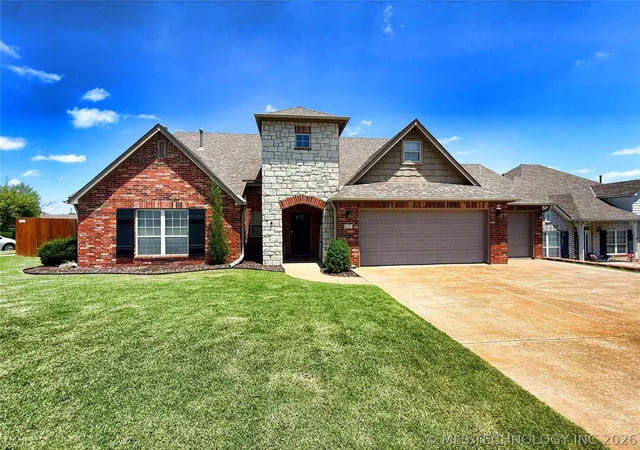 Homes for sale in Glenpool, OK | 831 W 148th St S, Glenpool, OK 74033 | MLS# 2622440