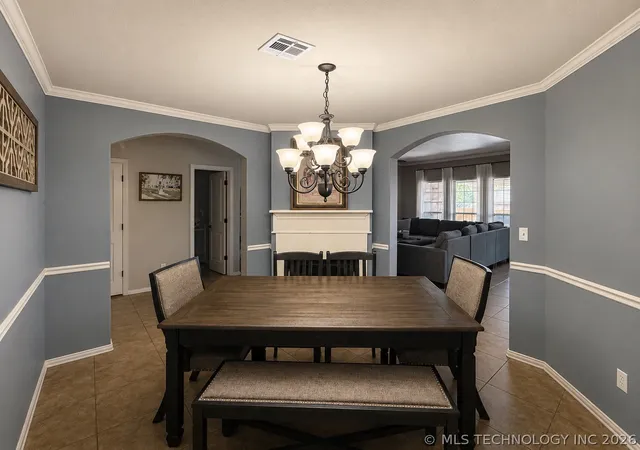 Homes for sale in Glenpool, OK | 831 W 148Th St S, Glenpool, OK 74033 | MLS# 2622440