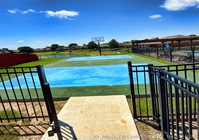 Homes for sale in Glenpool, OK | 831 W 148th St S, Glenpool, OK 74033 | MLS# 2622440