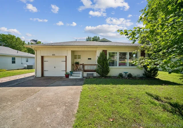 1st image of 605 N C Ave, Cleveland, OK 74020 | MLS# 2622625