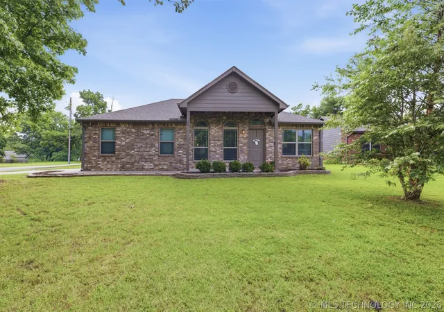 2nd image of 323 N Fairland Ave, Coweta, OK 74429 | MLS# 2622619
