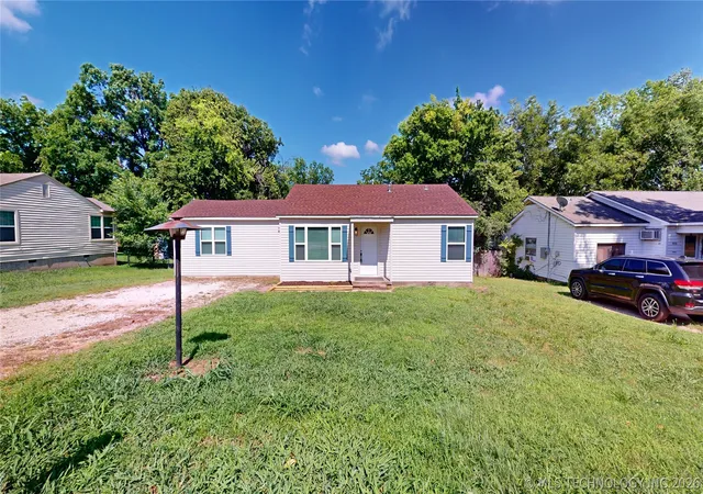 2nd image of 1004 S Highland, Ada, OK 74820 | MLS# 2622555
