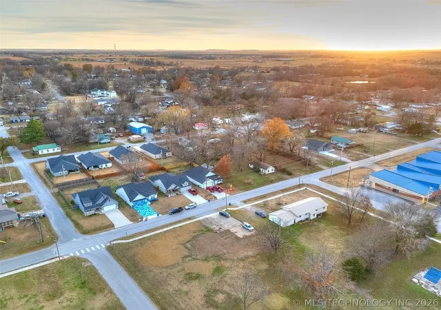 42nd image of 401 W Harrison St, Chouteau, OK 74337 | MLS# 2622636