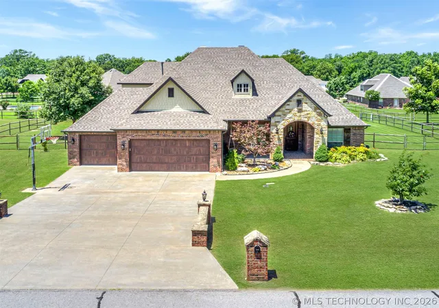 Homes for sale in Collinsville, OK | 14864 N 148th Eastavenue, Collinsville, OK 74021 | MLS# 2622628