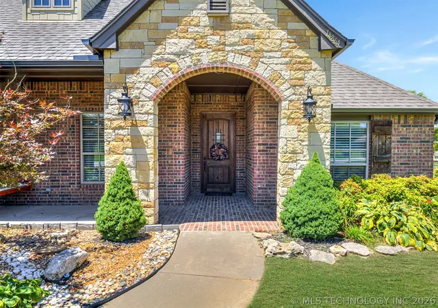 Homes for sale in Collinsville, OK | 14864 N 148Th Eastavenue, Collinsville, OK 74021 | MLS# 2622628