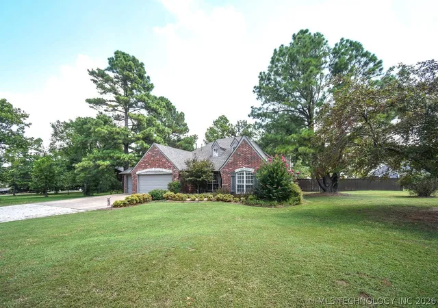 Photo 4 of Sale Pending at 2143 S 280th Eastavenue, Catoosa, OK 74015 | MLS# 2622613 | Listing updated on 2026-08-20