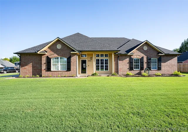 Homes for sale in Collinsville, OK | 10688 E 142nd Ct N, Collinsville, OK 74021 | MLS# 2618117