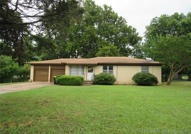 1st image of 430 Mayfair, Ada, OK 74820 | MLS# 2622660