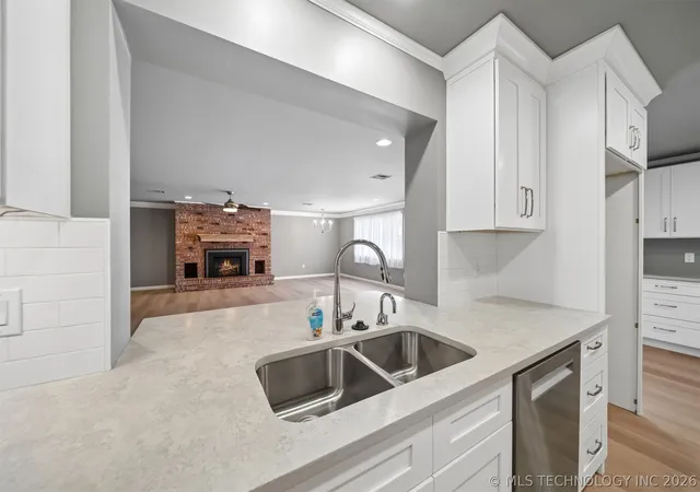 4th image of 1863 E 57Th Pl, Tulsa, OK 74105 | MLS# 2622663