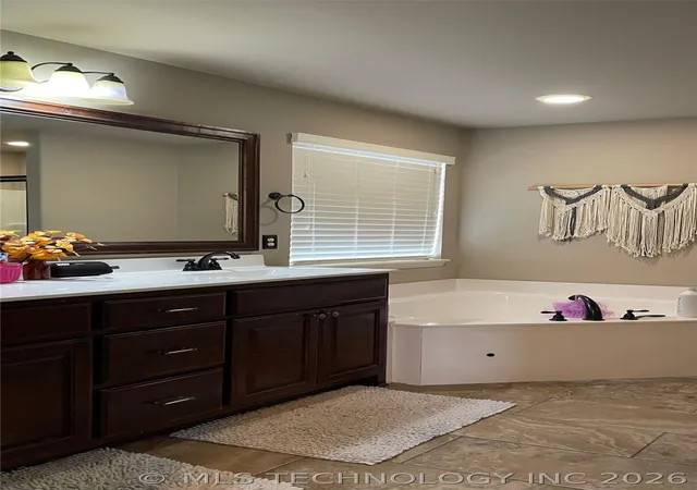 5th image of 20617 E 31St Pl, Broken Arrow, OK 74014 | MLS# 2622654