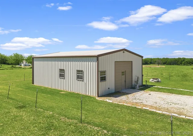 Homes for sale in Lone Grove, OK | 4480 Memorial Rd, Lone Grove, OK 73443 | MLS# 2622598