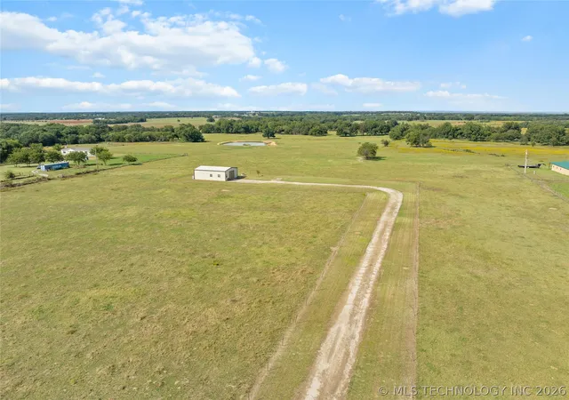 Homes for sale in Lone Grove, OK | 4480 Memorial Rd, Lone Grove, OK 73443 | MLS# 2622598