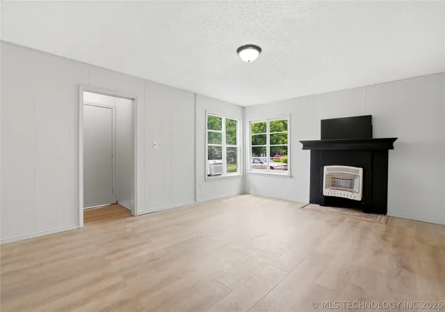 Photo 4 of Single family home for sale at 2100 Garland St, Muskogee, OK 74401 | MLS# 2622448 | Listing updated on 2026-08-20