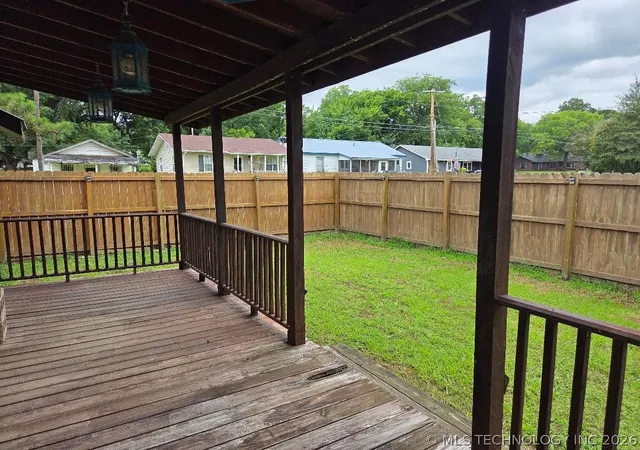 3rd image of 214 S 4Th, Eufaula, OK 74432 | MLS# 2622695