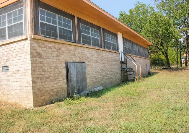 Photo 1 of Single family home for sale at 463 W 10th Street, Atoka, OK 74525 | MLS# 2622702 | Listing updated on 2026-09-19