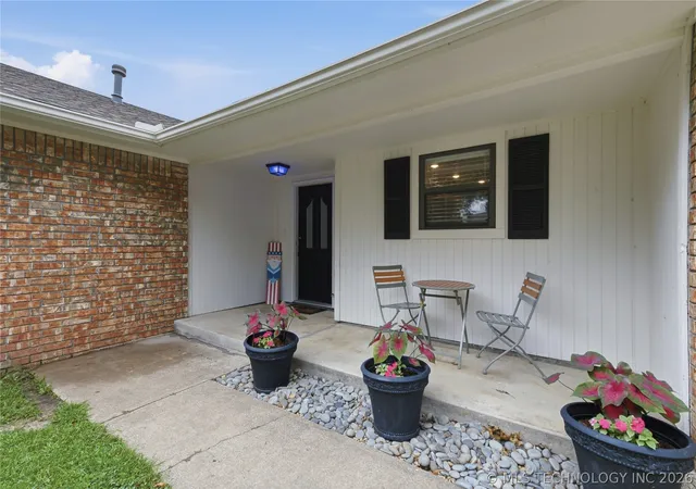 Homes for sale in Pryor, OK | 1608 S Marietta St, Pryor, OK 74361 | MLS# 2622773