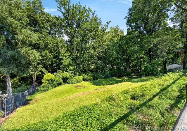 50th image of 1604 Smysor Dr, Bartlesville, OK 74006 | MLS# 2622828
