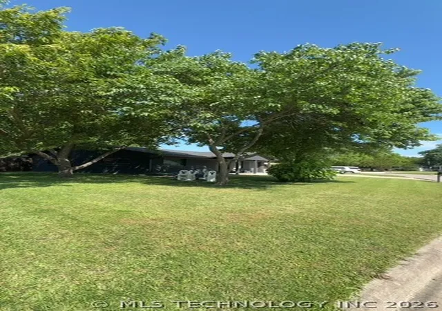 Photo 2 of Single family home for sale at 103 N Sunset, Madill, OK 73446 | MLS# 2622832 | Listing updated on 2026-08-20