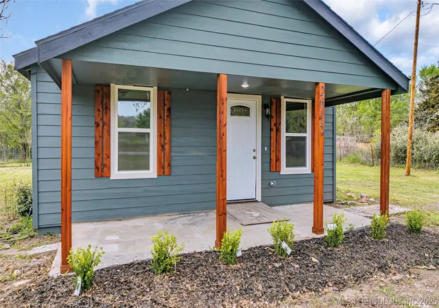 1st image of 2615 N Rancho Ln, Ardmore, OK 73401 | MLS# 2622843