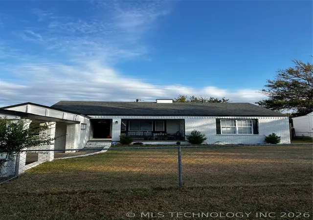 Photo 1 of Single family home for sale at 3024 Columbus Ave, Muskogee, OK 74401 | MLS# 2622567 | Listing updated on 2026-06-24